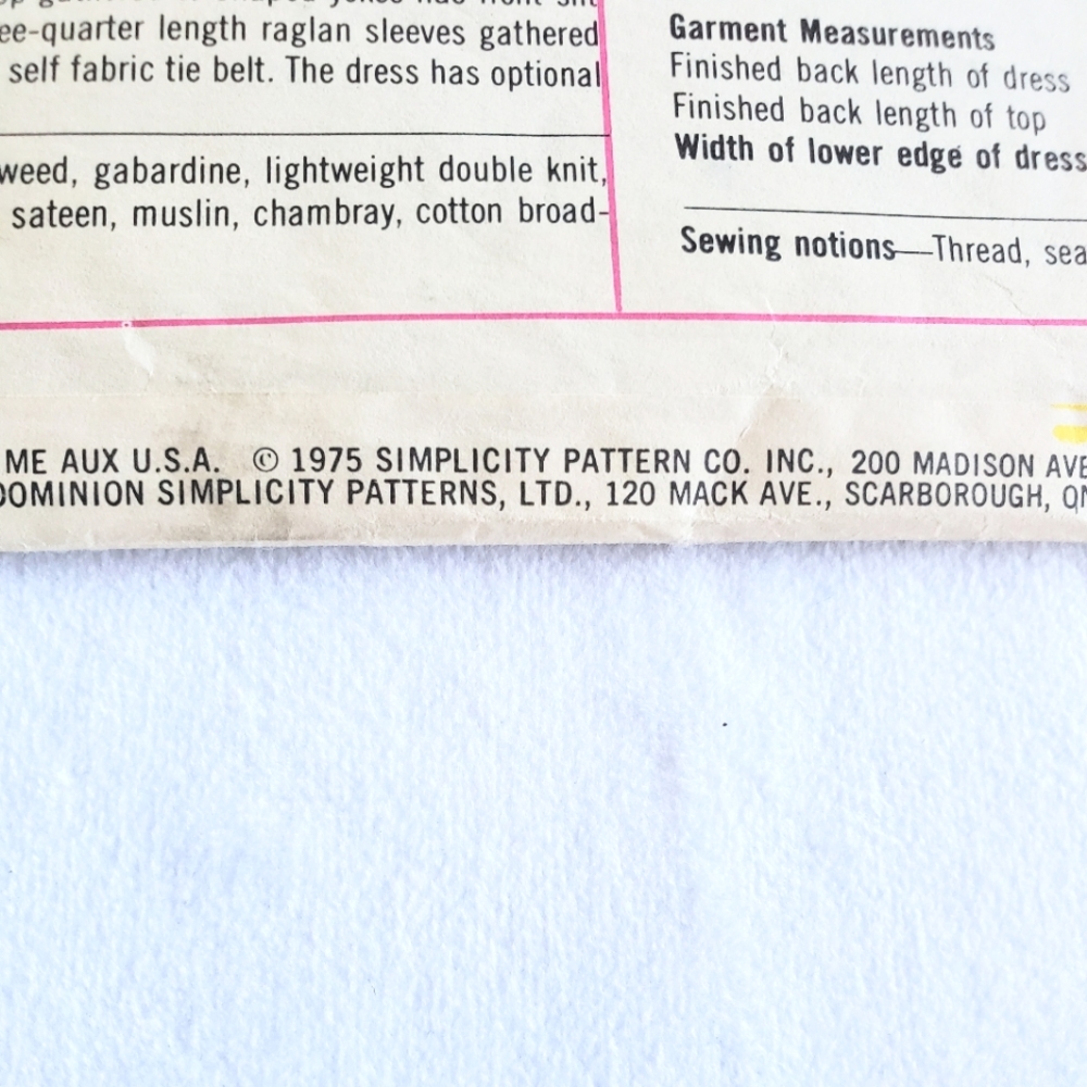 1975 Simplicity 7175 Sewing Pattern Misses Dress or Top - Picture 4 of 4